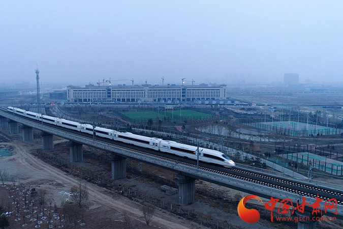 銀西高鐵全線通過(guò)安全評(píng)估 12月底正式開通運(yùn)營(yíng)