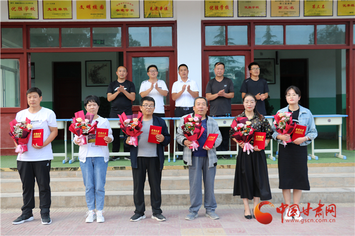 天水秦安鄉(xiāng)鎮(zhèn)中學抓質量生源回流 老師：“我們的孩子也在這上學”