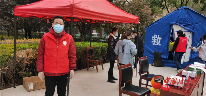 【甘快看·疫情防控最美有你（21）】蘭州市下沉社區(qū)干部楊智文：堅(jiān)守一線(xiàn)不退縮 那點(diǎn)傷痛我能扛