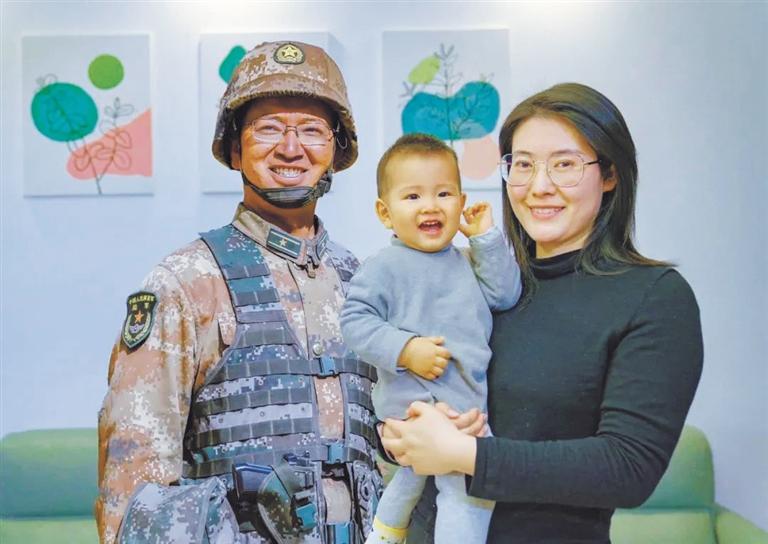 蘭州市退役軍人事務局舉行清明代祭掃儀式 陳紅軍烈士父親給兒子寫來寄語 “你是祖國的好兒女，也是我們的驕傲”