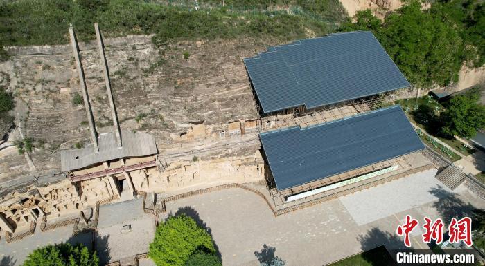 圖為航拍視角下的北石窟寺。　艾慶龍 攝