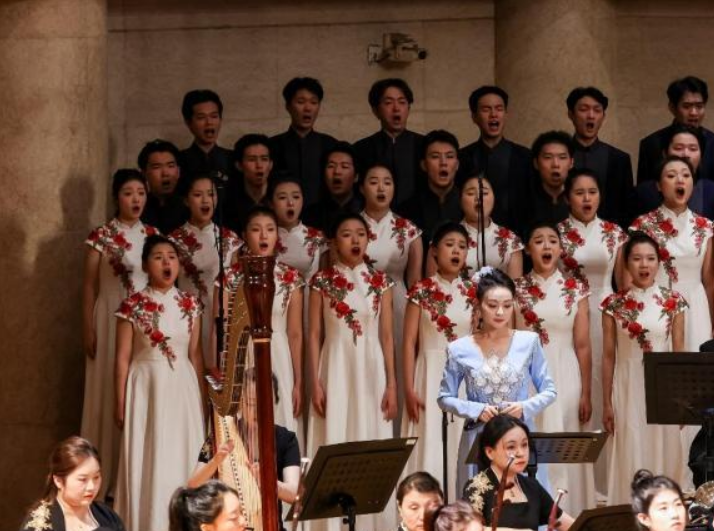 民族交響《云橫秦嶺》在京首演